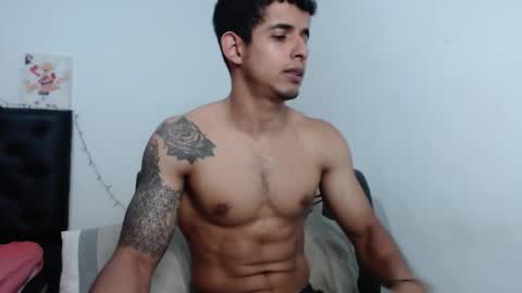 Snapshot of _crissgex_ chatting on February 8, 2026, 2:04 am crissgex online show from February 8, 2026, 2:04 am