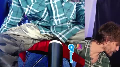 delacruz online show from November 17, 2025, 4:13 pm