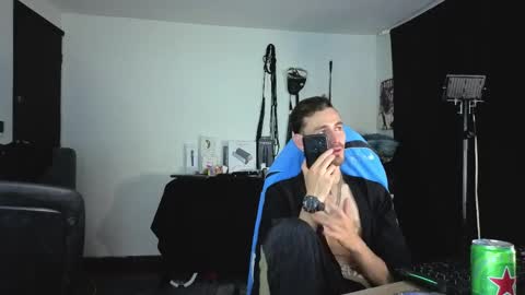 delacruz online show from March 26, 2026, 11:43 pm