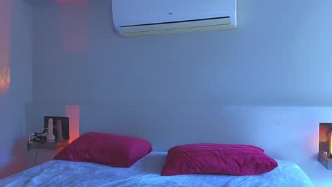 DemiDee online show from January 2, 2025, 8:39 am