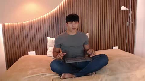 Snapshot of _demon1 chatting on February 5, 2026, 3:33 am _demon1 online show from February 5, 2026, 3:33 am