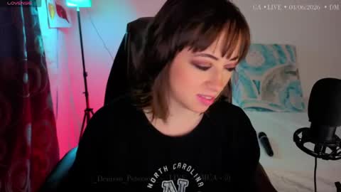  DENISE  online show from June 4, 2026, 10:49 pm