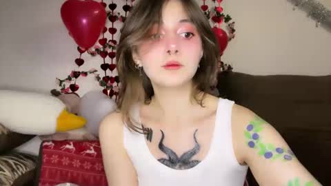 Snapshot of _devilbaby chatting on February 17, 2025, 5:53 pm Kate online show from February 17, 2025, 5:53 pm