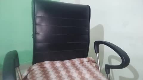 _dreamgirl_0 online show from February 21, 2026, 1:28 am