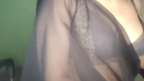 _dreamgirl_0 online show from June 8, 2026, 11:05 pm