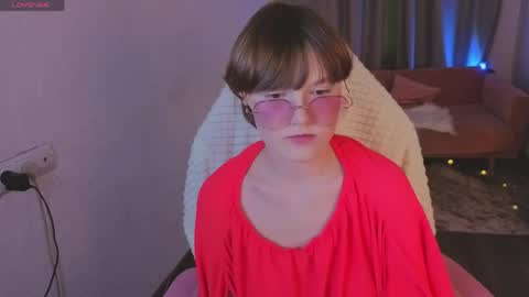 Luna    online show from April 5, 2026, 1:41 pm