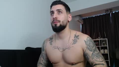 Dylan online show from December 19, 2025, 10:33 am