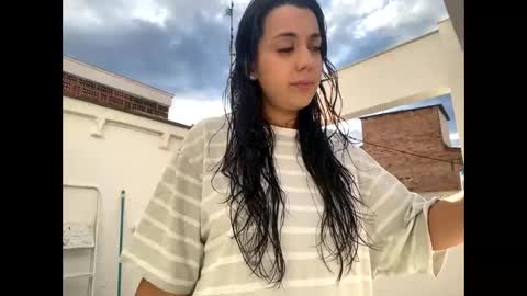 Snapshot of _elena_barra chatting on March 10, 2025, 4:57 pm  elena barra online show from March 10, 2025, 4:57 pm