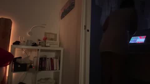 Snapshot of _elena_barra chatting on October 5, 2025, 12:31 am  elena barra online show from October 5, 2025, 12:31 am