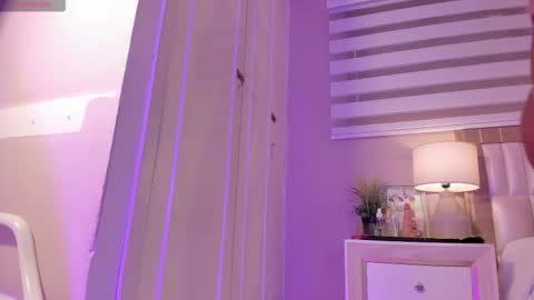 Hi Im Emily online show from January 15, 2026, 11:37 am