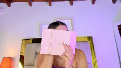 Isabella online show from January 22, 2025, 12:06 pm