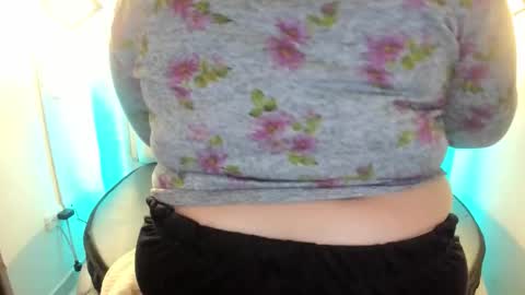 Snapshot of _emily_rosee_ chatting on September 17, 2025, 11:12 am Emily  online show from September 17, 2025, 11:12 am