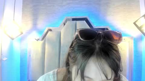 Snapshot of _emily_rosee_ chatting on September 22, 2025, 11:12 am Emily  online show from September 22, 2025, 11:12 am