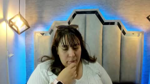 Snapshot of _emily_rosee_ chatting on October 10, 2025, 11:31 am Emily  online show from October 10, 2025, 11:31 am