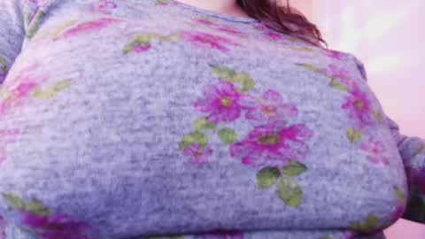 Emily  online show from November 8, 2025, 12:16 pm