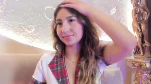 _emmawalka online show from September 30, 2025, 9:31 pm