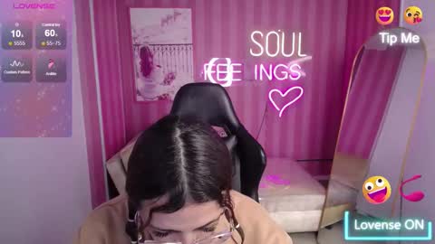  evoni  online show from September 14, 2025, 12:04 pm