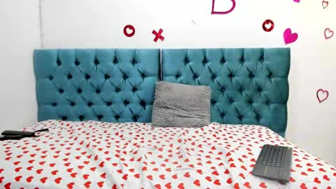 Paul And Ariana online show from February 28, 2025, 7:46 pm