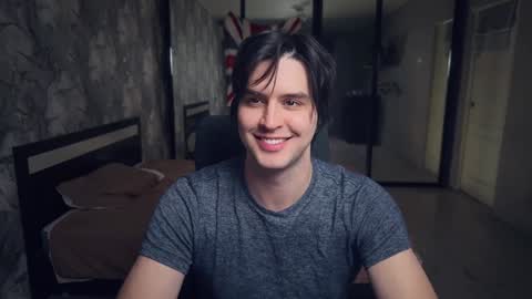 Snapshot of _fatrabbit chatting on December 22, 2024, 2:06 pm Keanu online show from December 22, 2024, 2:06 pm