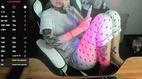 Alis online show from December 14, 2024, 1:39 am