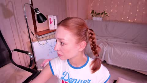 Snapshot of _fieryflash_ chatting on December 7, 2024, 2:46 pm Lola 3  online show from December 7, 2024, 2:46 pm