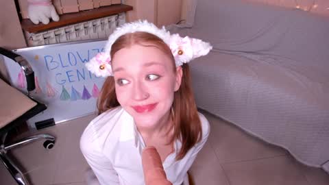 Snapshot of _fieryflash_ chatting on January 19, 2025, 5:28 pm Lola 3  online show from January 19, 2025, 5:28 pm