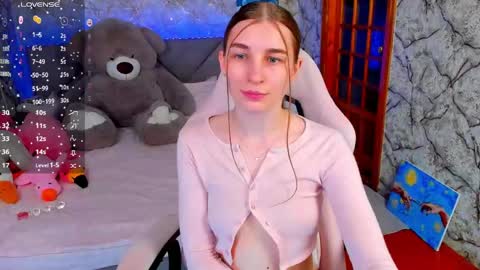 Kate online show from June 3, 2026, 2:33 pm