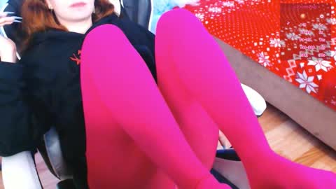 Snapshot of _fox_lisa chatting on December 10, 2024, 12:27 pm Lisa online show from December 10, 2024, 12:27 pm