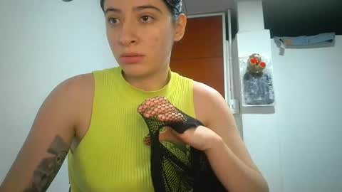 Mia-foster online show from January 10, 2026, 2:35 am