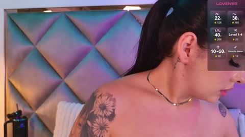 _giggy online show from November 10, 2025, 11:42 am