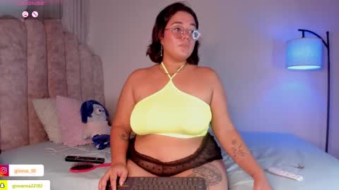 G I O V A online show from March 9, 2025, 8:42 pm