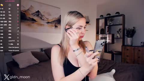 Rina online show from February 9, 2025, 7:41 pm