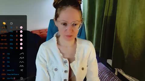 _goldilocks__ online show from September 15, 2025, 6:35 am