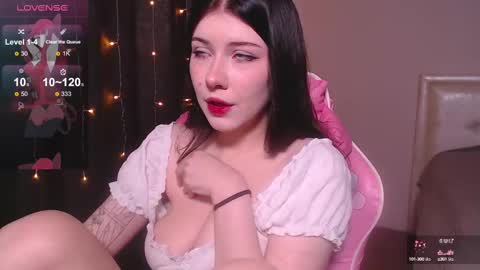 Tori online show from February 17, 2025, 9:35 am