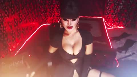 Snapshot of _hailyourqueenx chatting on December 22, 2024, 1:01 am GoDDess Chloe online show from December 22, 2024, 1:01 am