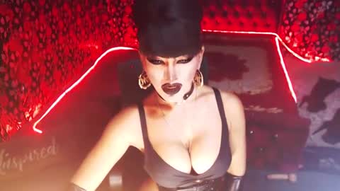 Snapshot of _hailyourqueenx chatting on December 29, 2024, 3:11 am GoDDess Chloe online show from December 29, 2024, 3:11 am