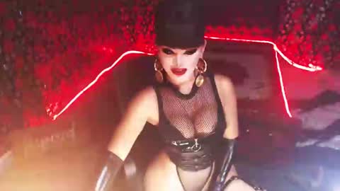 Snapshot of _hailyourqueenx chatting on January 4, 2025, 5:47 pm GoDDess Chloe online show from January 4, 2025, 5:47 pm