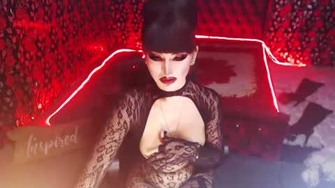 Snapshot of _hailyourqueenx chatting on January 12, 2025, 12:49 am GoDDess Chloe online show from January 12, 2025, 12:49 am