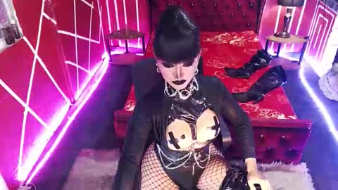 Snapshot of _hailyourqueenx chatting on October 9, 2025, 11:03 pm GoDDess Chloe online show from October 9, 2025, 11:03 pm