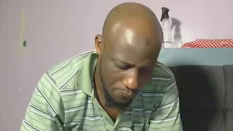 _hairlyboy online show from October 27, 2025, 9:08 pm