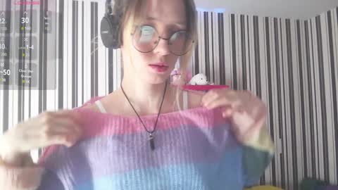 Hannaolotl online show from December 19, 2024, 8:23 am