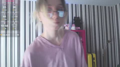 Hannaolotl online show from December 27, 2024, 9:17 am