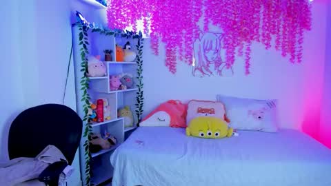 Hanna Botero online show from March 24, 2026, 6:57 pm