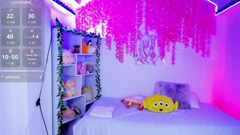 Hanna Botero online show from March 31, 2026, 7:36 pm