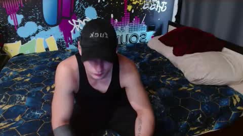 Snapshot of _happydayleon_ chatting on September 20, 2025, 7:42 am _happydayleon_ online show from September 20, 2025, 7:42 am