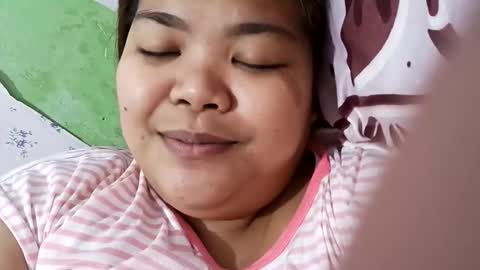 _hershey003 online show from October 7, 2025, 11:46 pm