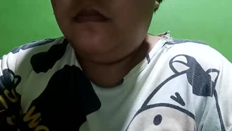 _hershey003 online show from October 19, 2025, 2:07 pm