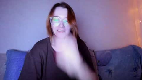 Snapshot of _hey_scarlett_ chatting on January 24, 2025, 12:09 am _hey_scarlett_ online show from January 24, 2025, 12:09 am