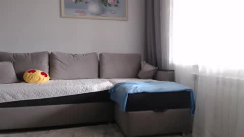 Snapshot of _hidden_frommymoom_ chatting on March 3, 2026, 11:05 am Criss4u online show from March 3, 2026, 11:05 am