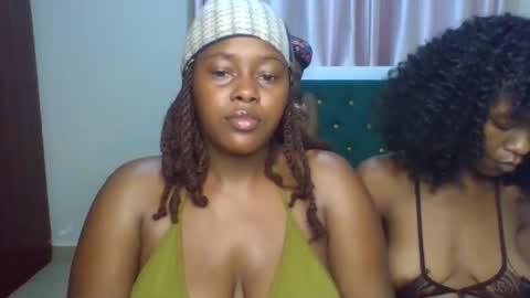 _honey_bloom online show from February 15, 2026, 8:02 am